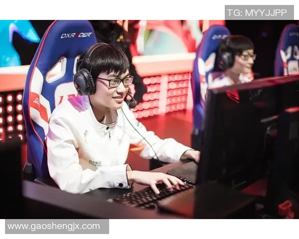 Knight妖姬巧妙埋伏精准出击轻松踩脸完成精彩单杀表演